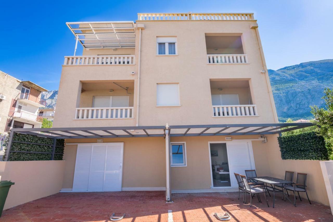 Lidija 2 Appartement Makarska Buitenkant foto